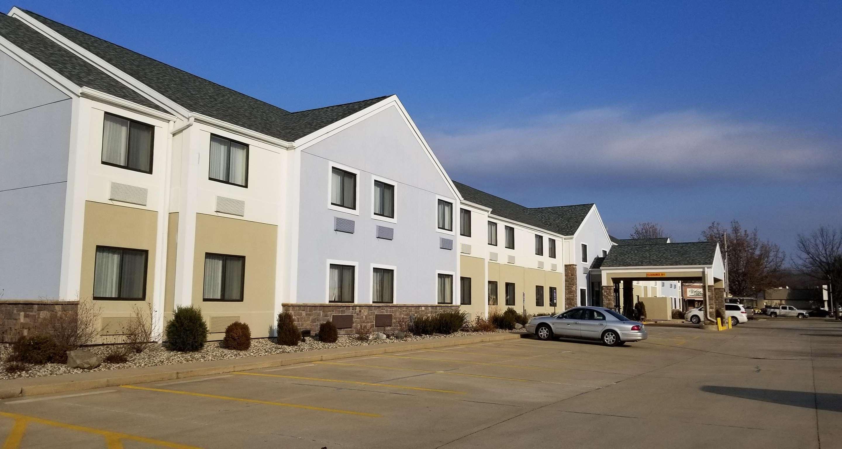 Best Western University Inn Urbana Exteriér fotografie